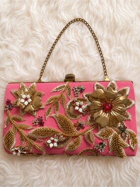 ✨🎀 Rococo Bag Filled With Costume Earrings